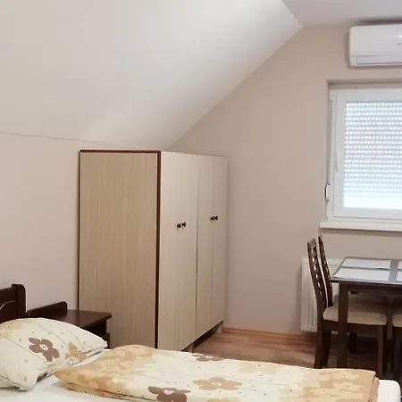 Apartment Apollo Vendeghaz