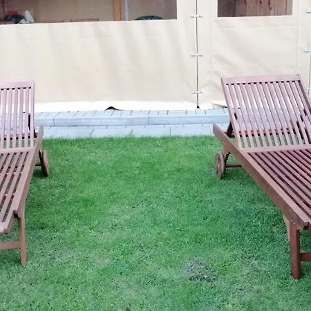 Апартаменты Apollo Vendeghaz *