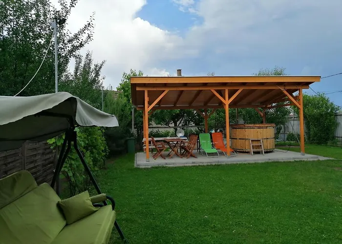 Apollo Vendeghaz Apartament Edelény