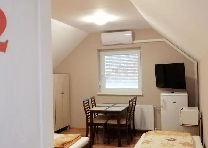 Apollo Vendeghaz Apartament Edelény