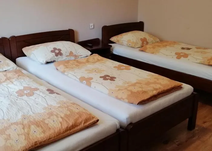 Apollo Vendeghaz Apartament Edelény