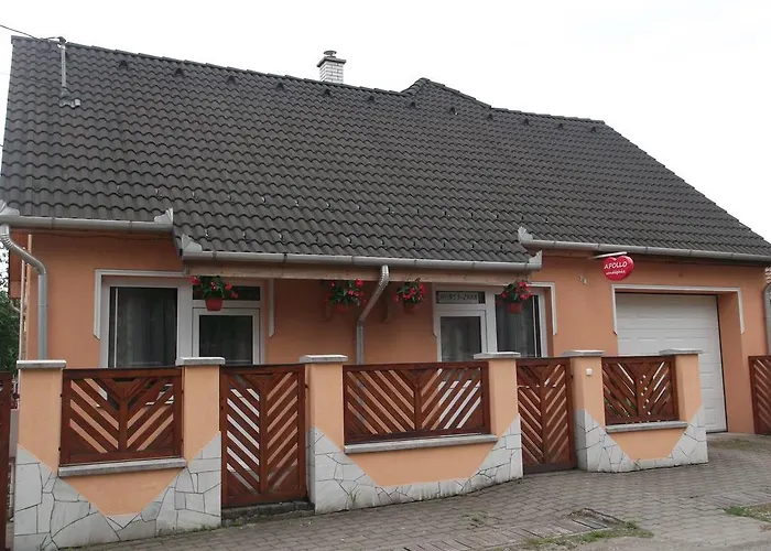 Apartament Apollo Vendeghaz Edelény